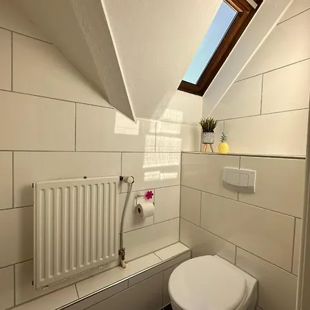 منزل للإقامة Schoenes Im Zentrum - 2