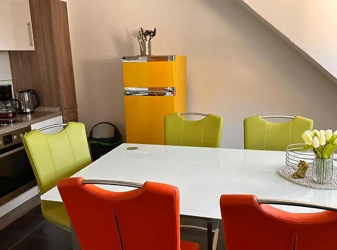 Homestay Schoenes Im Zentrum - 2